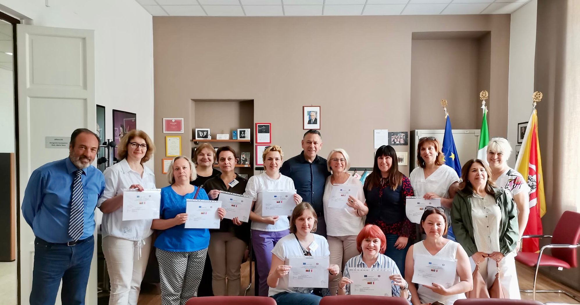 Erasmus 2023 1 IT02 KA120 SCH 000191610 Jobshadowing